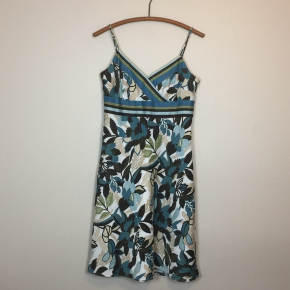 Ann Taylor Dresses & Skirts - ANN TAYLOR Petites Spaghetti Strap Dress 6P EUC